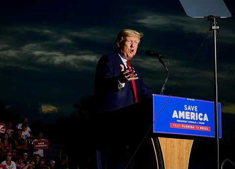 Ông Trump: Biên giới nước Mỹ đang trở nên nguy hiểm hơn bao giờ hết - Ảnh 1. Ông Trump: Biên giới nước Mỹ đang trở nên nguy hiểm hơn bao giờ hết - Ảnh 1.