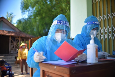 Người dân vùng dịch cảm thấy an tâm, chúng tôi vui - Ảnh 8. Người dân vùng dịch cảm thấy an tâm, chúng tôi vui - Ảnh 8.
