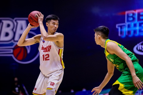 Chuyện chàng tuyển thủ 2m03 Nguyễn Huỳnh Phú Vinh - Ảnh 2. Chuyện chàng tuyển thủ 2m03 Nguyễn Huỳnh Phú Vinh - Ảnh 2.