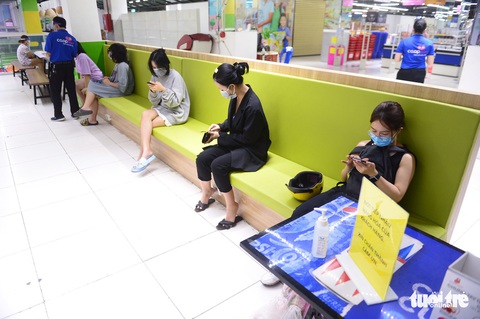 Đến siêu thị ngồi chơi, có người đi mua giúp - Ảnh 4. Đến siêu thị ngồi chơi, có người đi mua giúp - Ảnh 4.