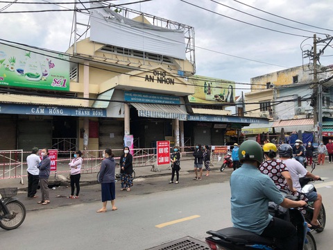 Tạm phong tỏa, tìm người đến chợ Gò Vấp, An Nhơn, Xóm Mới - Ảnh 2. Tạm phong tỏa, tìm người đến chợ Gò Vấp, An Nhơn, Xóm Mới - Ảnh 2.