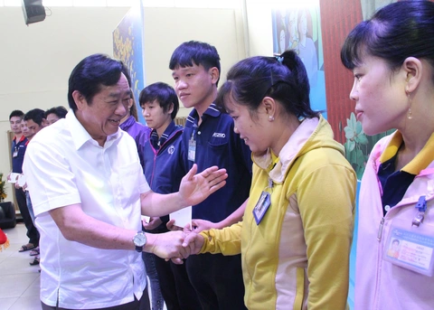 Chủ tịch UBND tỉnh Bình Dương không tái cử vì không đủ tuổi - Ảnh 1. Chủ tịch UBND tỉnh Bình Dương không tái cử vì không đủ tuổi - Ảnh 1.