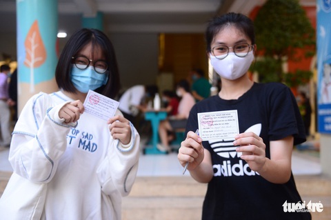 Hà Nội hỏa tốc yêu cầu đảm bảo an toàn phòng dịch cho kỳ thi tốt nghiệp THPT - Ảnh 1. Hà Nội hỏa tốc yêu cầu đảm bảo an toàn phòng dịch cho kỳ thi tốt nghiệp THPT - Ảnh 1.