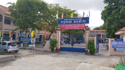 Trên 1 triệu thí sinh cả nước làm thủ tục dự thi tốt nghiệp THPT - Ảnh 7. Trên 1 triệu thí sinh cả nước làm thủ tục dự thi tốt nghiệp THPT - Ảnh 7.