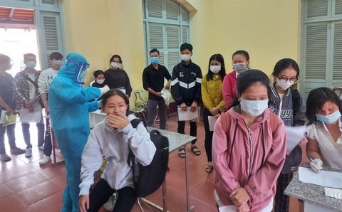 Trên 1 triệu thí sinh cả nước làm thủ tục dự thi tốt nghiệp THPT - Ảnh 11. Trên 1 triệu thí sinh cả nước làm thủ tục dự thi tốt nghiệp THPT - Ảnh 11.