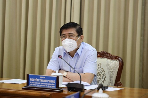 Giãn cách theo chỉ thị 16, TP.HCM chuẩn bị những gì để vừa dập dịch và phát triển kinh tế? - Ảnh 1. Giãn cách theo chỉ thị 16, TP.HCM chuẩn bị những gì để vừa dập dịch và phát triển kinh tế? - Ảnh 1.