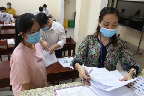 Thí sinh đặc biệt ở TP.HCM bị kẹt lại Thừa Thiên Huế do COVID-19 - Ảnh 1. Thí sinh đặc biệt ở TP.HCM bị kẹt lại Thừa Thiên Huế do COVID-19 - Ảnh 1.