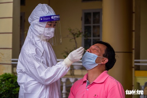 Giá một lần xét nghiệm COVID-19 theo quy định mới là bao nhiêu? - Ảnh 1. Giá một lần xét nghiệm COVID-19 theo quy định mới là bao nhiêu? - Ảnh 1.