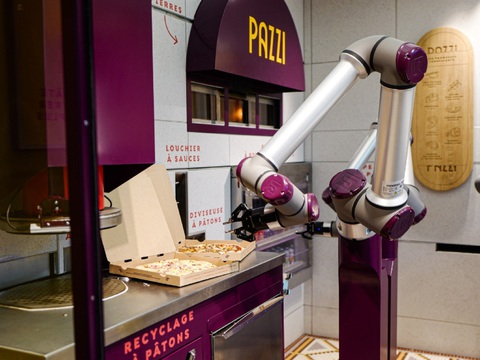Cửa hàng pizza chỉ toàn robot phục vụ - Ảnh 1. Cửa hàng pizza chỉ toàn robot phục vụ - Ảnh 1.