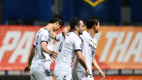 Đá với đội hình dự bị, Viettel thua đậm Ulsan Hyundai 0-3 - Ảnh 2. Đá với đội hình dự bị, Viettel thua đậm Ulsan Hyundai 0-3 - Ảnh 2.