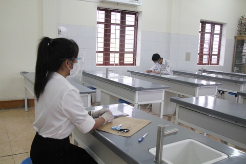 Kỳ thi khó quên của thí sinh diện F - Ảnh 3. Kỳ thi khó quên của thí sinh diện F - Ảnh 3.