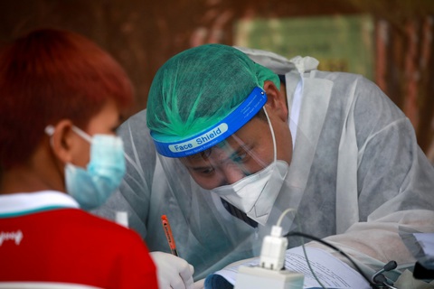 Thái Lan đóng cửa trung tâm mua sắm, WHO chưa khuyến nghị tiêm vắc xin bổ sung - Ảnh 1. Thái Lan đóng cửa trung tâm mua sắm, WHO chưa khuyến nghị tiêm vắc xin bổ sung - Ảnh 1.