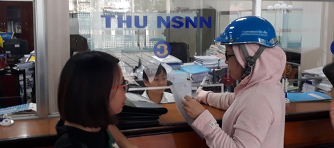 Ngân sách tăng thu nhờ ngân hàng lãi lớn, chuyển nhượng nhà đất và chứng khoán sôi động - Ảnh 1. Ngân sách tăng thu nhờ ngân hàng lãi lớn, chuyển nhượng nhà đất và chứng khoán sôi động - Ảnh 1.