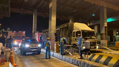 0h ngày 9-7: Lập lại 12 chốt kiểm soát dịch ở cửa ngõ TP.HCM - Ảnh 1. 0h ngày 9-7: Lập lại 12 chốt kiểm soát dịch ở cửa ngõ TP.HCM - Ảnh 1.