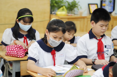 TP.HCM tạm dừng tuyển sinh đầu cấp do ảnh hưởng COVID-19 - Ảnh 1. TP.HCM tạm dừng tuyển sinh đầu cấp do ảnh hưởng COVID-19 - Ảnh 1.
