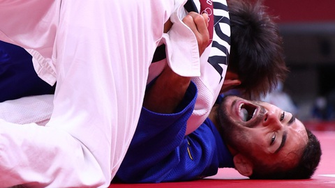 Hai VĐV judo giành huy chương bạc bị đuổi khỏi Olympic vì đi ngắm cảnh - Ảnh 1. Hai VĐV judo giành huy chương bạc bị đuổi khỏi Olympic vì đi ngắm cảnh - Ảnh 1.