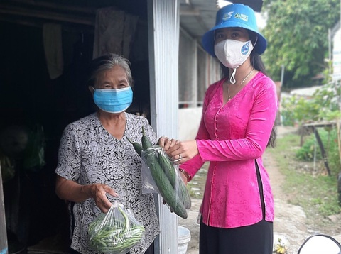 Hậu Giang lập ‘vùng xanh’, không cho người giao hàng, người lạ vào - Ảnh 1. Hậu Giang lập ‘vùng xanh’, không cho người giao hàng, người lạ vào - Ảnh 1.
