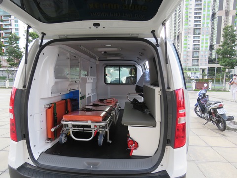 TP Thủ Đức đưa các đội tiêm vắc xin lưu động đến từng khu phố - Ảnh 6. TP Thủ Đức đưa các đội tiêm vắc xin lưu động đến từng khu phố - Ảnh 6.