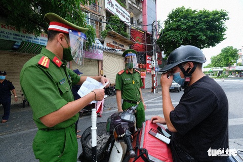 Hà Nội: Đa số của 73 ca COVID mới ngày 1-8 là từ cộng đồng - Ảnh 1. Hà Nội: Đa số của 73 ca COVID mới ngày 1-8 là từ cộng đồng - Ảnh 1.