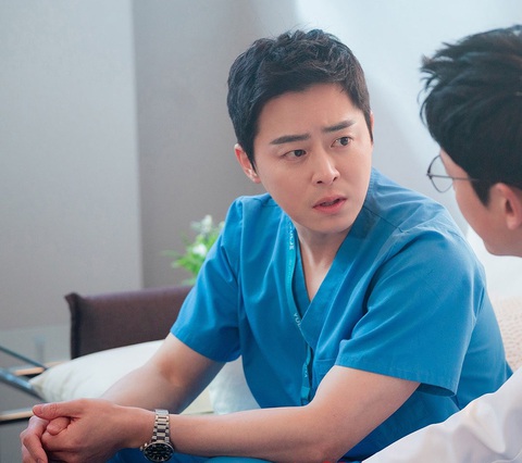 Hospital Playlist chữa lành cảm xúc về những bác sĩ tài hoa và đức độ - Ảnh 4. Hospital Playlist chữa lành cảm xúc về những bác sĩ tài hoa và đức độ - Ảnh 4.