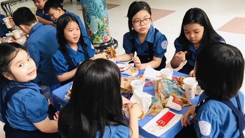 Mùa dịch tìm bạn cho con - Ảnh 3. Mùa dịch tìm bạn cho con - Ảnh 3.