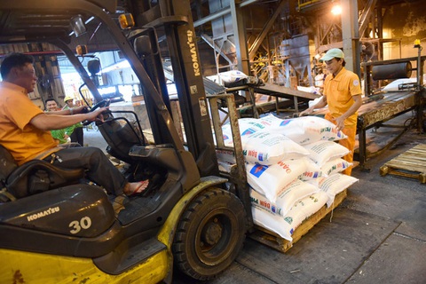 Giá phân bón tăng vọt, bộ khuyến khích người dân dùng phân bón hữu cơ - Ảnh 1. Giá phân bón tăng vọt, bộ khuyến khích người dân dùng phân bón hữu cơ - Ảnh 1.