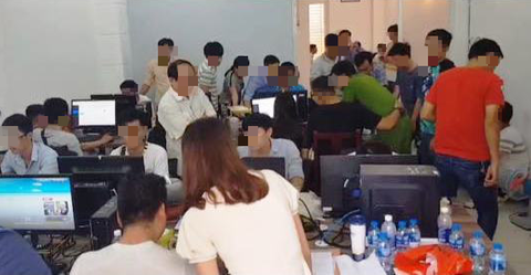 Công an TP.HCM tăng cường xử lý hoạt động cho vay qua app trái phép mùa dịch - Ảnh 1. Công an TP.HCM tăng cường xử lý hoạt động cho vay qua app trái phép mùa dịch - Ảnh 1.
