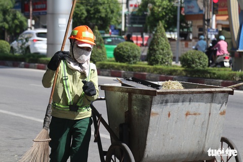 Nhóm lao động nào ở Nghệ An sẽ được hỗ trợ 1,5 triệu đồng? - Ảnh 1. Nhóm lao động nào ở Nghệ An sẽ được hỗ trợ 1,5 triệu đồng? - Ảnh 1.