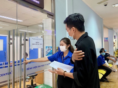 Hơn 10.000 sinh viên TP.HCM đã được tiêm vắc xin COVID-19 - Ảnh 1. Hơn 10.000 sinh viên TP.HCM đã được tiêm vắc xin COVID-19 - Ảnh 1.