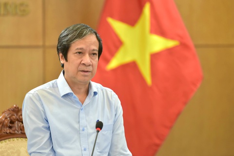 Bộ trưởng Nguyễn Kim Sơn: Năm học mới phải chuyển trạng thái, giảm tổn thương trước dịch bệnh - Ảnh 1. Bộ trưởng Nguyễn Kim Sơn: Năm học mới phải chuyển trạng thái, giảm tổn thương trước dịch bệnh - Ảnh 1.