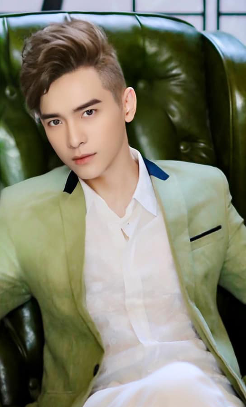 Nghệ sĩ Việt thương tiếc ca sĩ Việt Quang qua đời ở tuổi 44 - Ảnh 1. Nghệ sĩ Việt thương tiếc ca sĩ Việt Quang qua đời ở tuổi 44 - Ảnh 1.