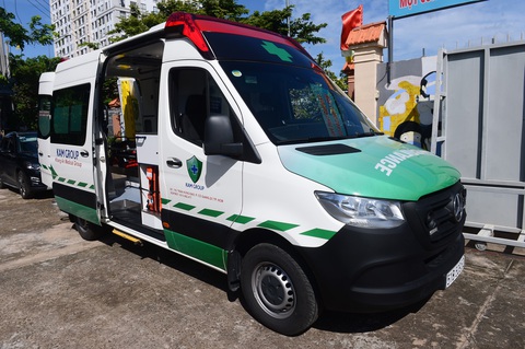 Chuyển Trường THPT Phú Nhuận thành bệnh viện dã chiến 350 giường - Ảnh 7. Chuyển Trường THPT Phú Nhuận thành bệnh viện dã chiến 350 giường - Ảnh 7.