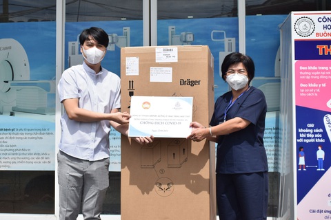 Minh Long tặng máy thở và 1000 bộ kit test COVID -19 - Ảnh 1. Minh Long tặng máy thở và 1000 bộ kit test COVID -19 - Ảnh 1.