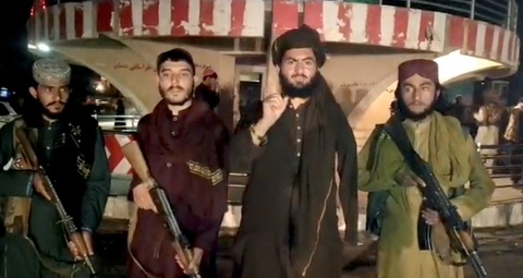 Bộ trưởng Quốc phòng Anh: Mỹ rút quân khỏi Afghanistan là sai lầm - Ảnh 1. Bộ trưởng Quốc phòng Anh: Mỹ rút quân khỏi Afghanistan là sai lầm - Ảnh 1.