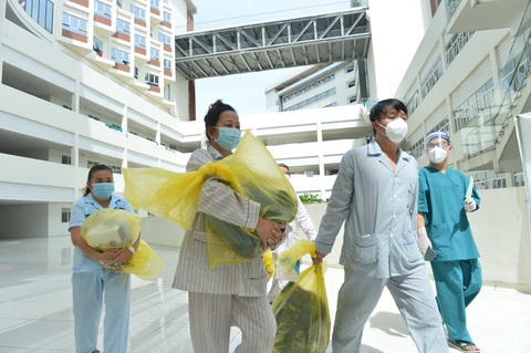 Kiều bào hiến kế giúp TP.HCM chống COVID-19 - Ảnh 1. Kiều bào hiến kế giúp TP.HCM chống COVID-19 - Ảnh 1.