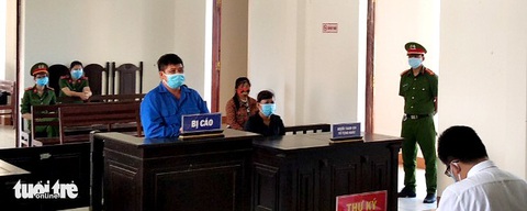 Chống đối lực lượng phòng chống dịch COVID-19: Xử nhanh, phạt tù - Ảnh 1. Chống đối lực lượng phòng chống dịch COVID-19: Xử nhanh, phạt tù - Ảnh 1.