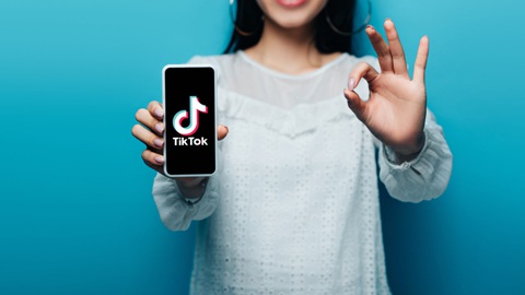 TikTok tăng chính sách bảo vệ trẻ em sau khi bị chỉ trích - Ảnh 1. TikTok tăng chính sách bảo vệ trẻ em sau khi bị chỉ trích - Ảnh 1.