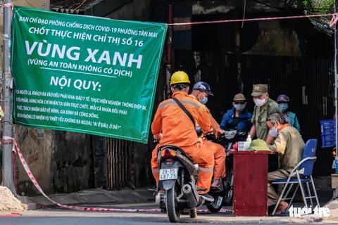 28 ngày với 2 đợt giãn cách của Hà Nội qua ảnh - Ảnh 12. 28 ngày với 2 đợt giãn cách của Hà Nội qua ảnh - Ảnh 12.