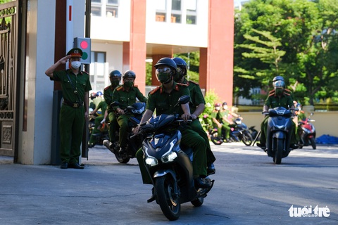 Bí thư Đà Nẵng: Xử nghiêm vi phạm phòng chống dịch, kể cả cơ quan nhà nước - Ảnh 5. Bí thư Đà Nẵng: Xử nghiêm vi phạm phòng chống dịch, kể cả cơ quan nhà nước - Ảnh 5.