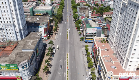 TP Vinh tiếp tục giãn cách xã hội theo chỉ thị 16 từ 0h sáng 17-8 - Ảnh 1. TP Vinh tiếp tục giãn cách xã hội theo chỉ thị 16 từ 0h sáng 17-8 - Ảnh 1.