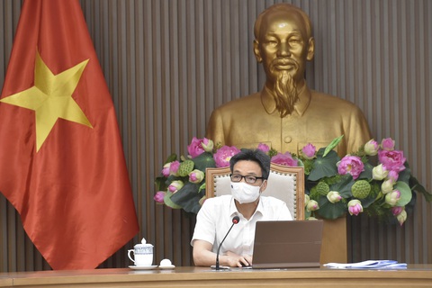 Đón người từ vùng dịch cần ưu tiên phụ nữ mang thai, nuôi con nhỏ - Ảnh 1. Đón người từ vùng dịch cần ưu tiên phụ nữ mang thai, nuôi con nhỏ - Ảnh 1.
