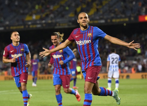Suôn sẻ ngày đầu tiên không có Messi - Ảnh 1. Suôn sẻ ngày đầu tiên không có Messi - Ảnh 1.