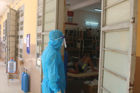 TP.HCM thành lập tổ chuyên gia tư vấn điều trị COVID-19 - Ảnh 1. TP.HCM thành lập tổ chuyên gia tư vấn điều trị COVID-19 - Ảnh 1.