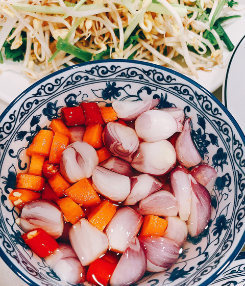 Mì Quảng, bún xương, bún chả cá: Nấu món Quảng - Đà giữa phương Nam - Ảnh 5. Mì Quảng, bún xương, bún chả cá: Nấu món Quảng - Đà giữa phương Nam - Ảnh 5.