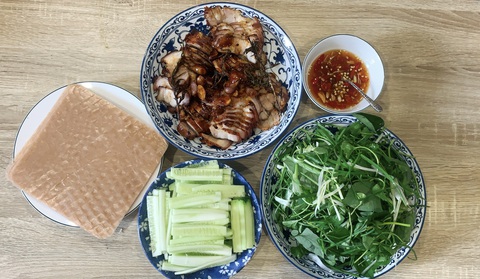 Mì Quảng, bún xương, bún chả cá: Nấu món Quảng - Đà giữa phương Nam - Ảnh 7. Mì Quảng, bún xương, bún chả cá: Nấu món Quảng - Đà giữa phương Nam - Ảnh 7.