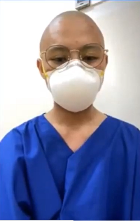 Nước mắt của các nhà tu hành giúp bệnh nhân COVID-19 giành giật sự sống - Ảnh 2. Nước mắt của các nhà tu hành giúp bệnh nhân COVID-19 giành giật sự sống - Ảnh 2.