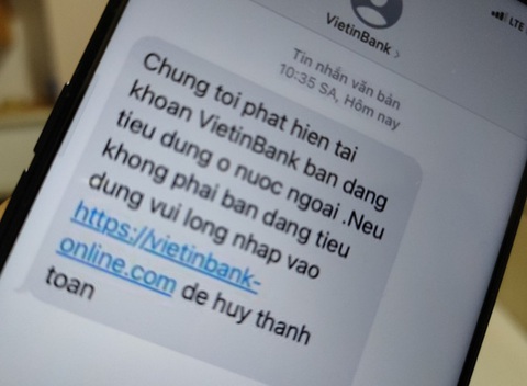 Ngân hàng tố nhà mạng không xử lý tin nhắn mạo danh còn neo phí tin nhắn cao - Ảnh 1. Ngân hàng tố nhà mạng không xử lý tin nhắn mạo danh còn neo phí tin nhắn cao - Ảnh 1.