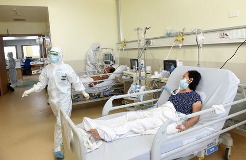 Từng quận, huyện ở TP.HCM sẽ được bệnh viện tuyến trên hỗ trợ trong điều trị COVID-19 - Ảnh 1. Từng quận, huyện ở TP.HCM sẽ được bệnh viện tuyến trên hỗ trợ trong điều trị COVID-19 - Ảnh 1.