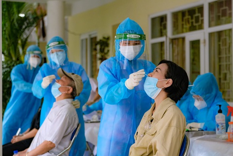 Ngày 18-8, Hà Nội chỉ có 1 ca mắc mới trong cộng đồng - Ảnh 1. Ngày 18-8, Hà Nội chỉ có 1 ca mắc mới trong cộng đồng - Ảnh 1.
