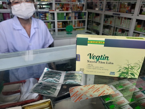TP.HCM khuyến khích nhà thuốc bán thuốc giá hỗ trợ, giao thuốc tận nhà cho F0 - Ảnh 1. TP.HCM khuyến khích nhà thuốc bán thuốc giá hỗ trợ, giao thuốc tận nhà cho F0 - Ảnh 1.